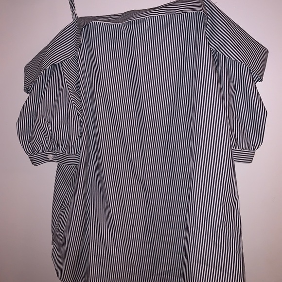 Striped Blouse - Picture 3 of 3